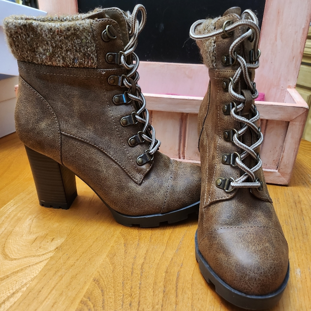 Bamboo boots